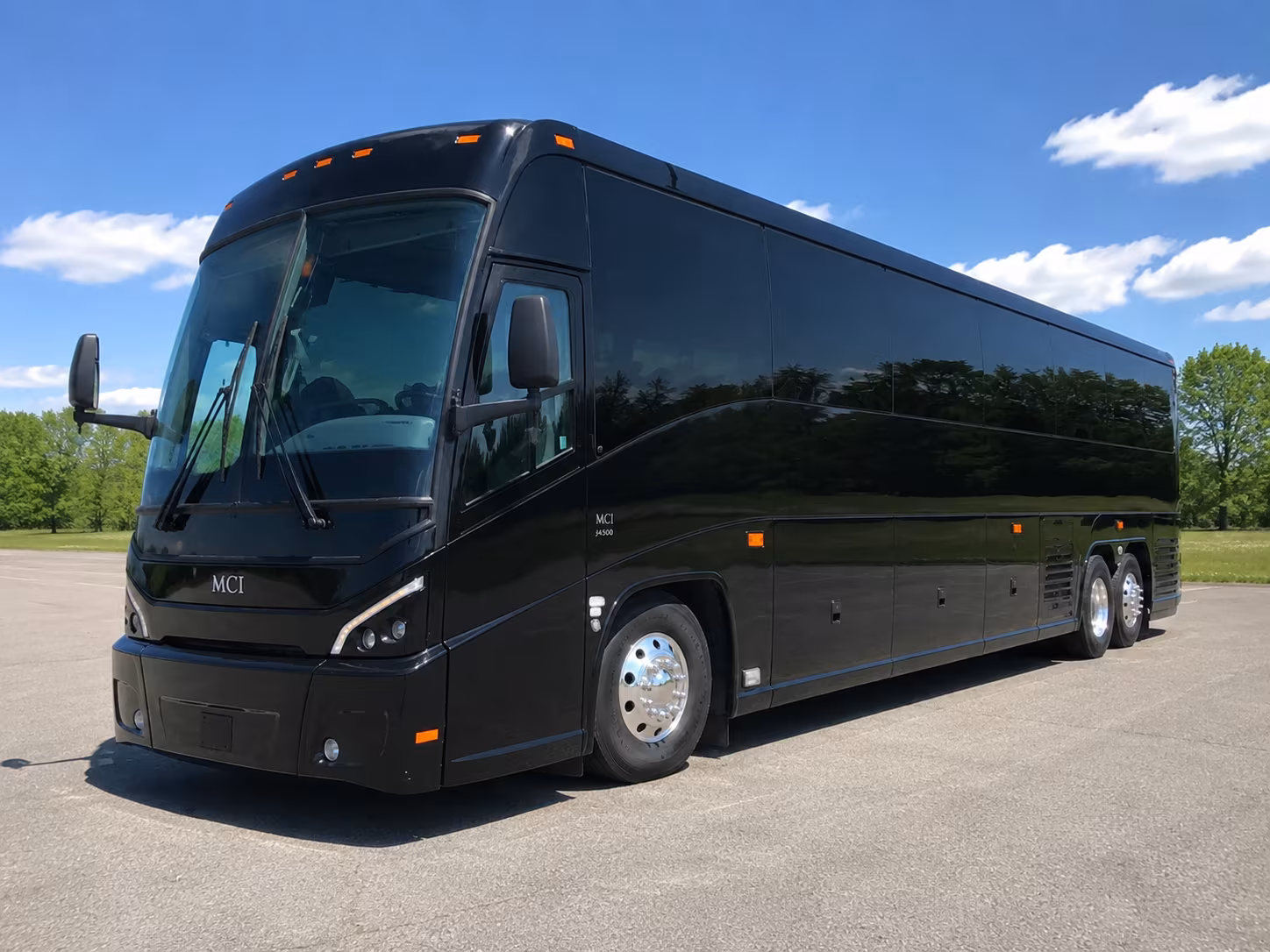 minibus rentals for smaller prom groups across the treasure valley